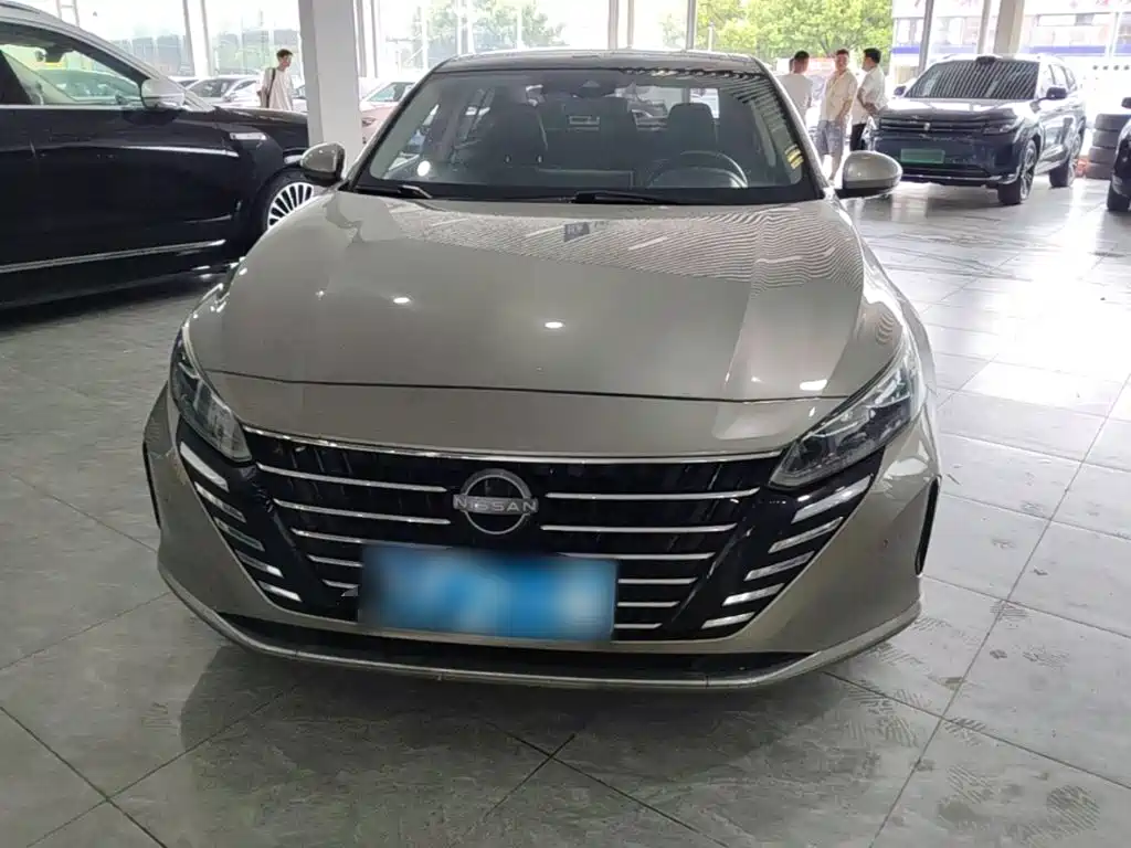 Nissan Teana 2024