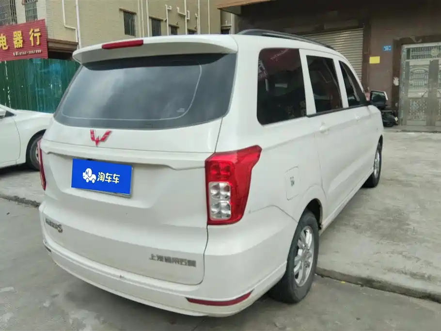 Wuling Hongguang 2019 — фото 3