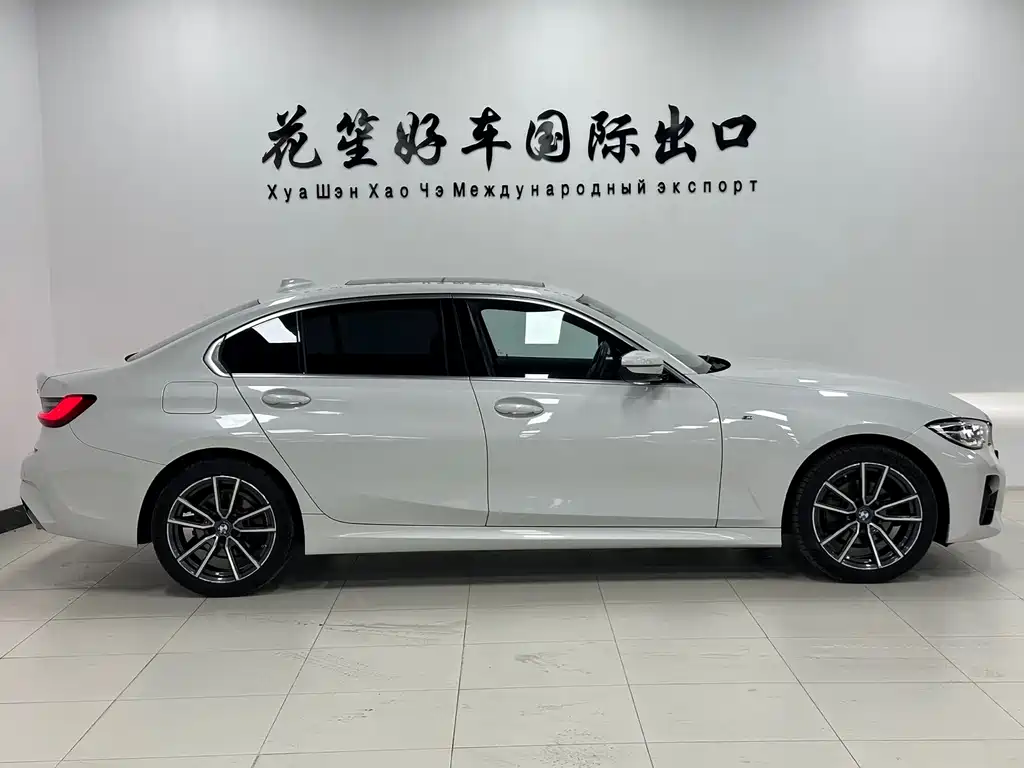 BMW 3 Series 2022