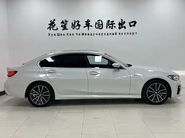 BMW 3 Series 2022