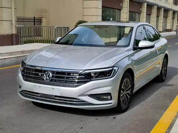 Volkswagen Sagitar 2019