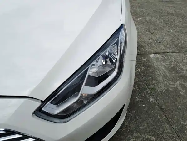 Ford Escort 2019