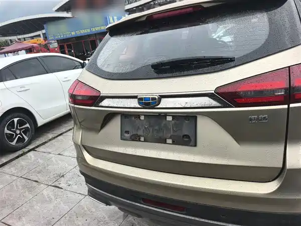 Geely Boyue 2018
