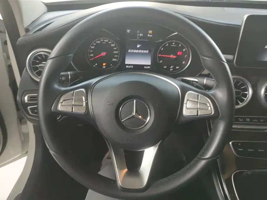 Mercedes-Benz C-Class 2017 — фото 15