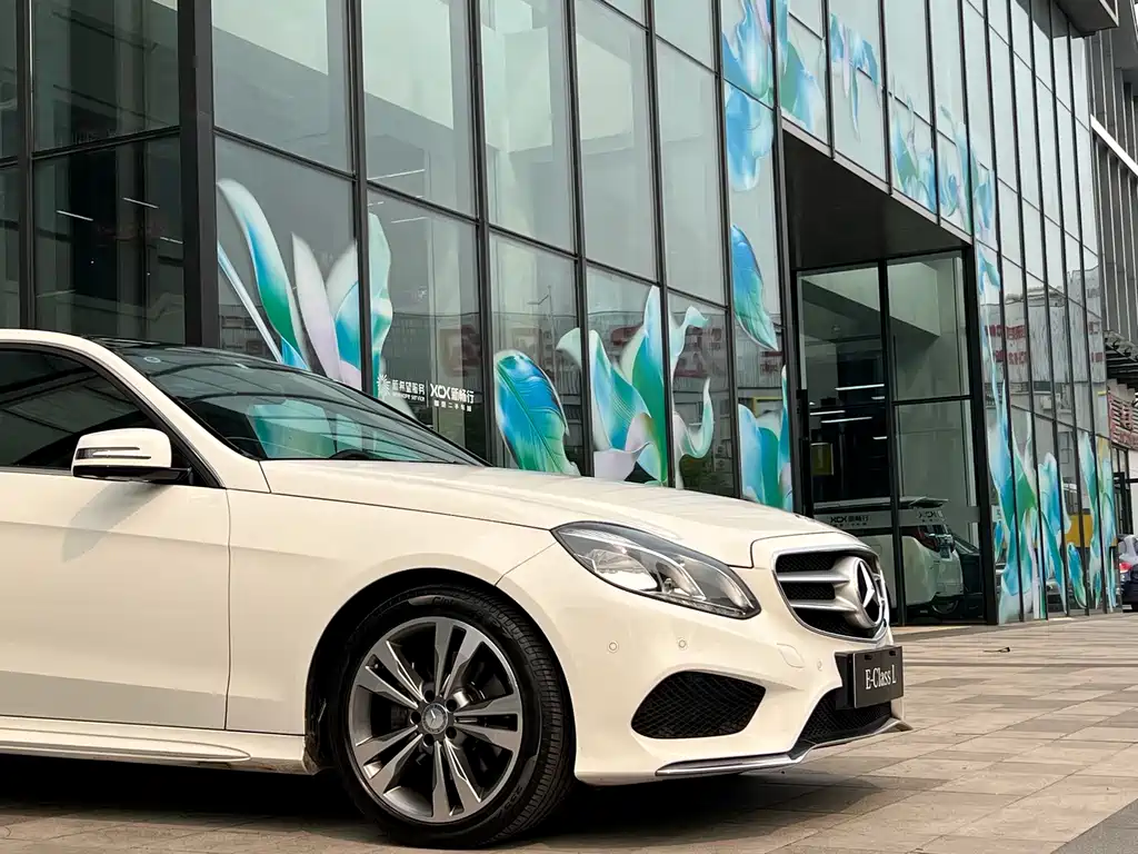 Mercedes-Benz E-Class 2016 — фото 7
