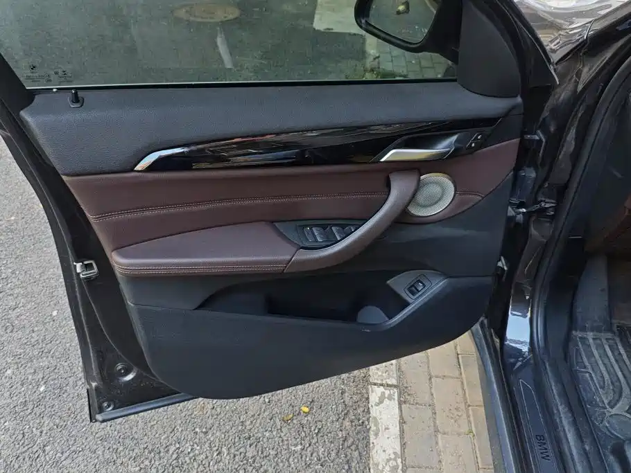 BMW X1 2021