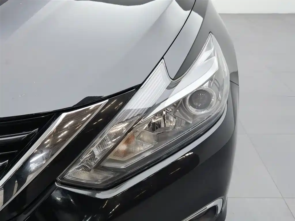 Nissan Teana 2018