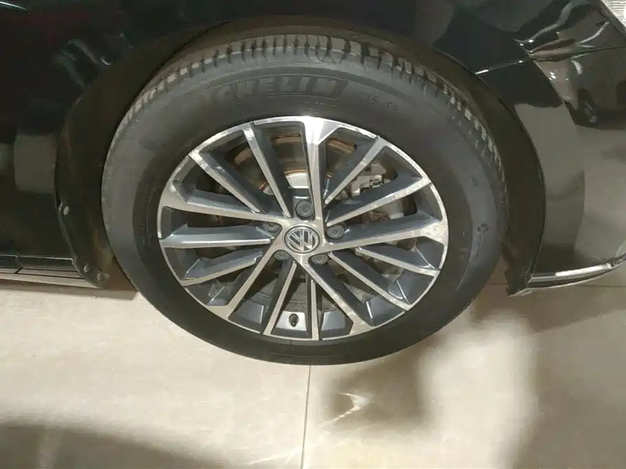 Volkswagen Magotan 2020
