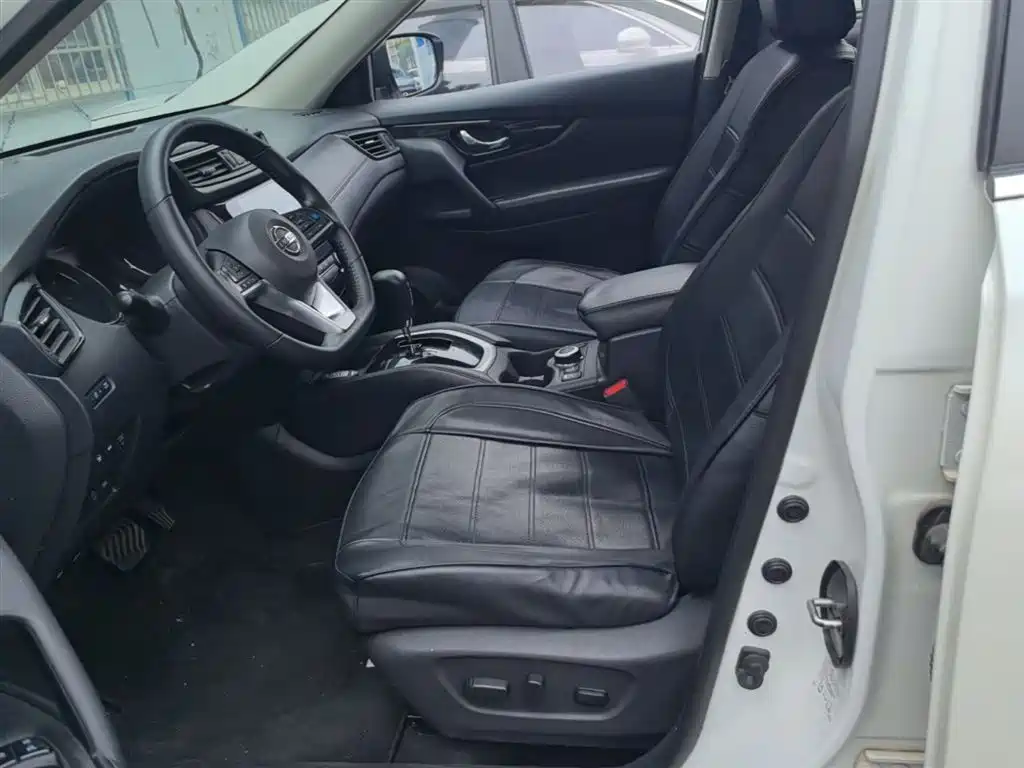 Nissan X-Trail 2020 — фото 15