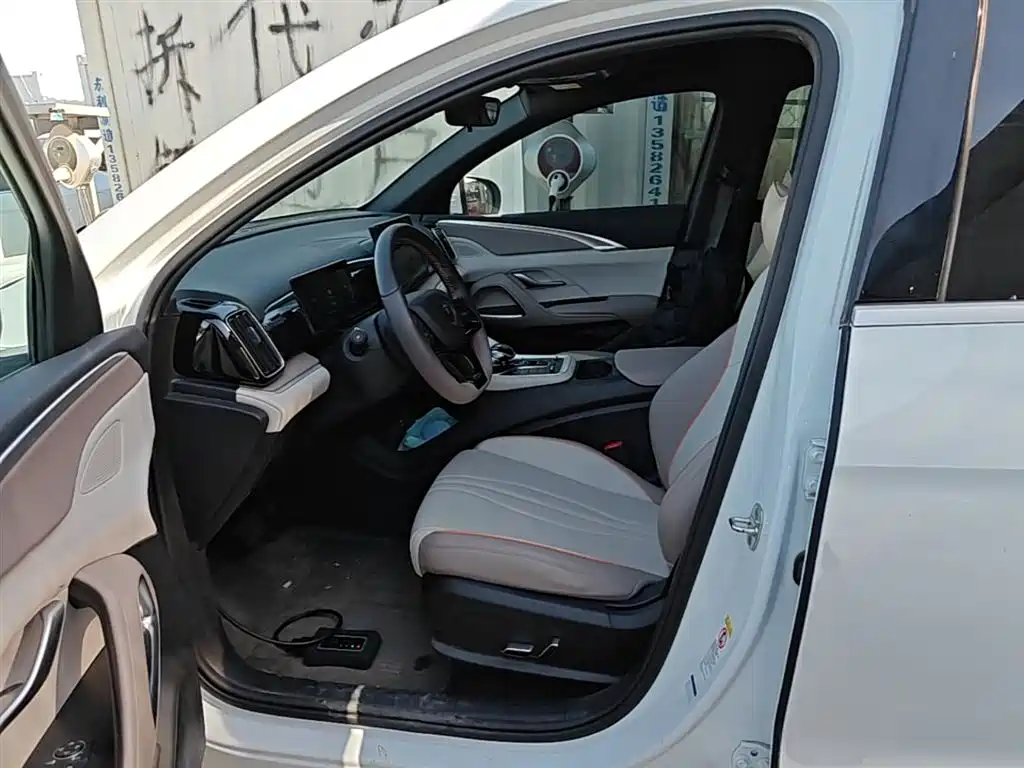 BYD Pro New Energy 2024 — фото 15