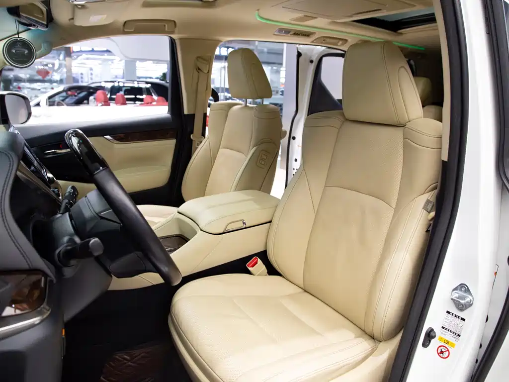 Toyota Alphard 2018 — фото 7