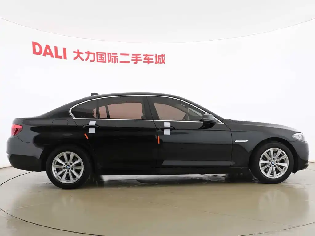 BMW 5 Series 2015 — фото 4