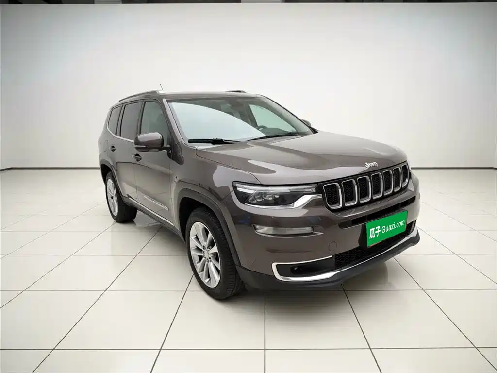 Jeep Grand Commander 2018 — фото 4