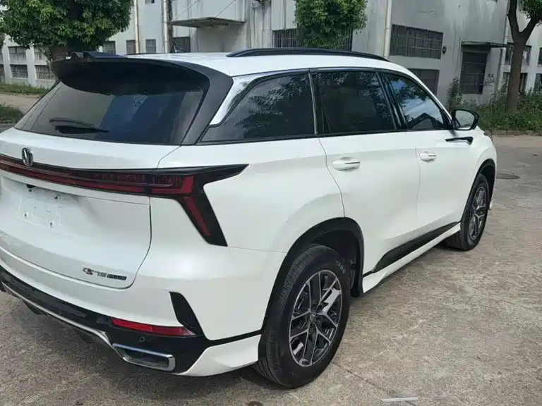 Changan CS75PLUS 2023 — фото 9