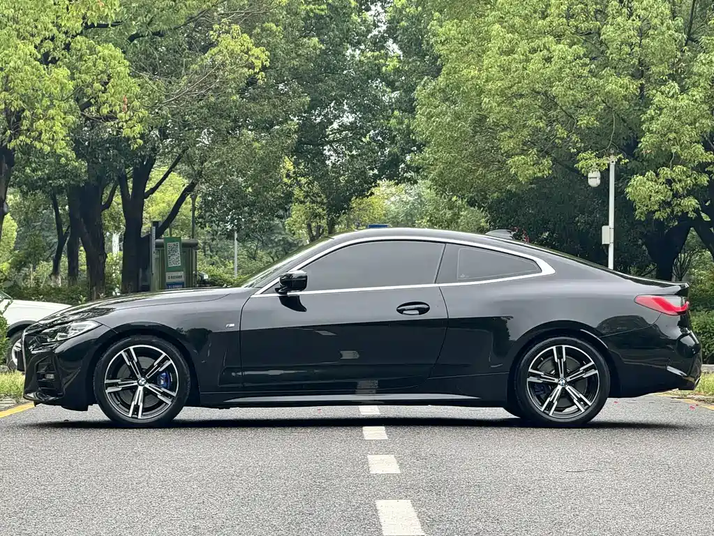 BMW 4 Series 2022 — фото 3