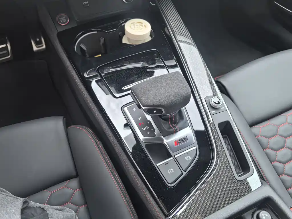 Audi RS 5 2025 — фото 10