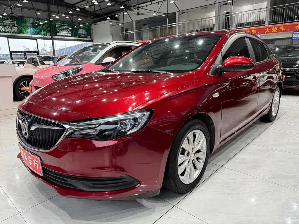 Buick Excelle 2021 — фото 1