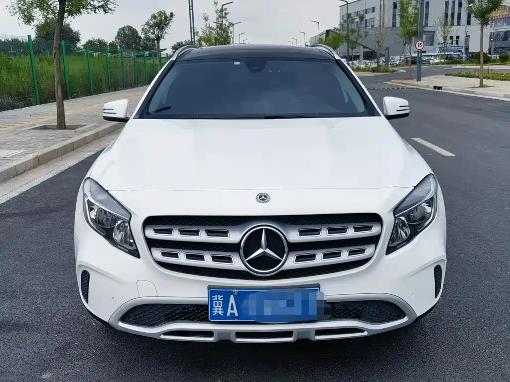 Mercedes-Benz GLA 2018