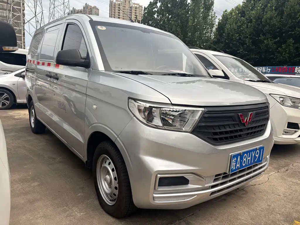 Wuling Hongguang V 2021 — фото 3