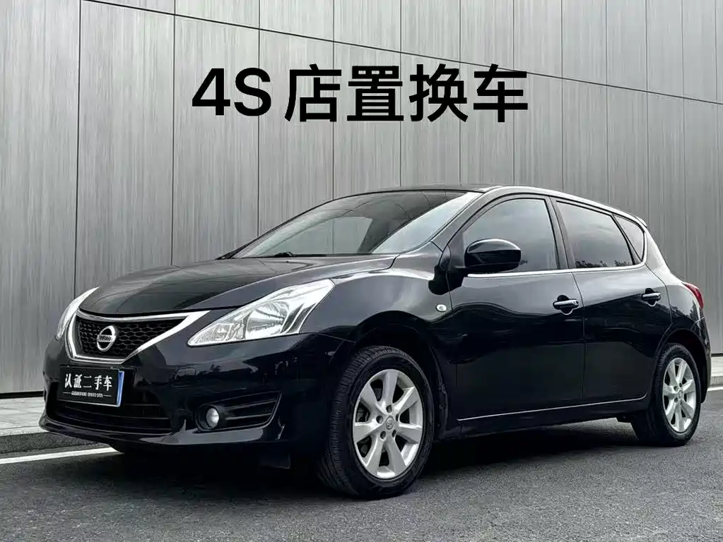 Nissan Tiida 2013