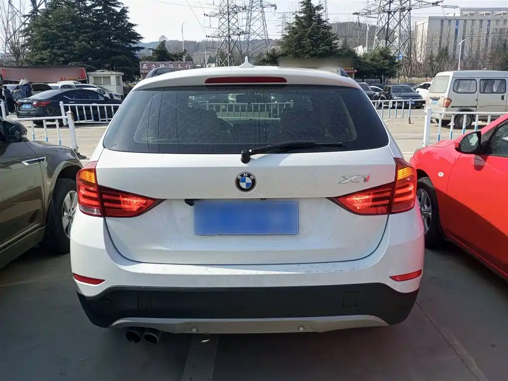 BMW X1 2015 — фото 4