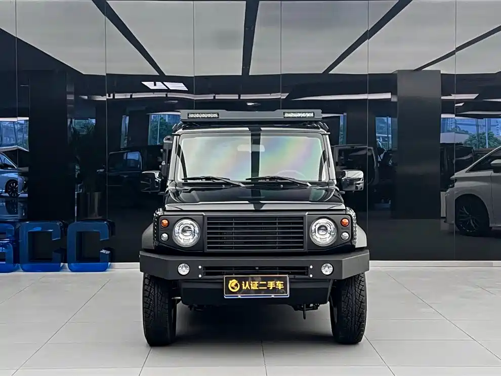 Suzuki Jimny 2026 — фото 1