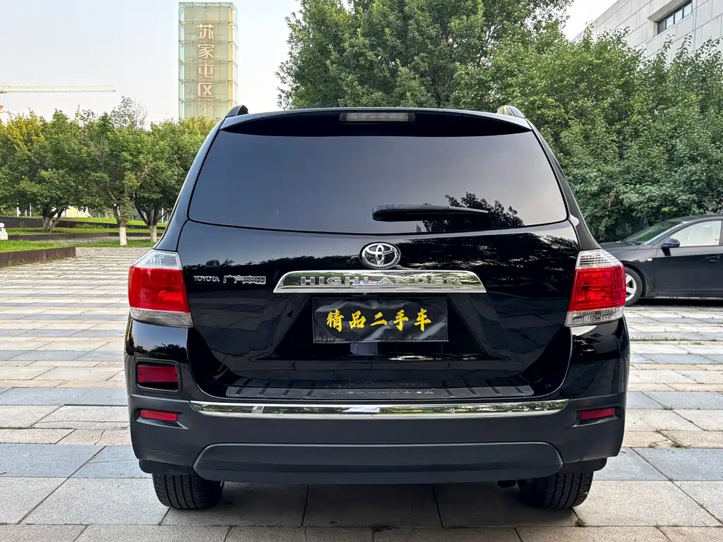 Toyota Highlander 2014 — фото 10