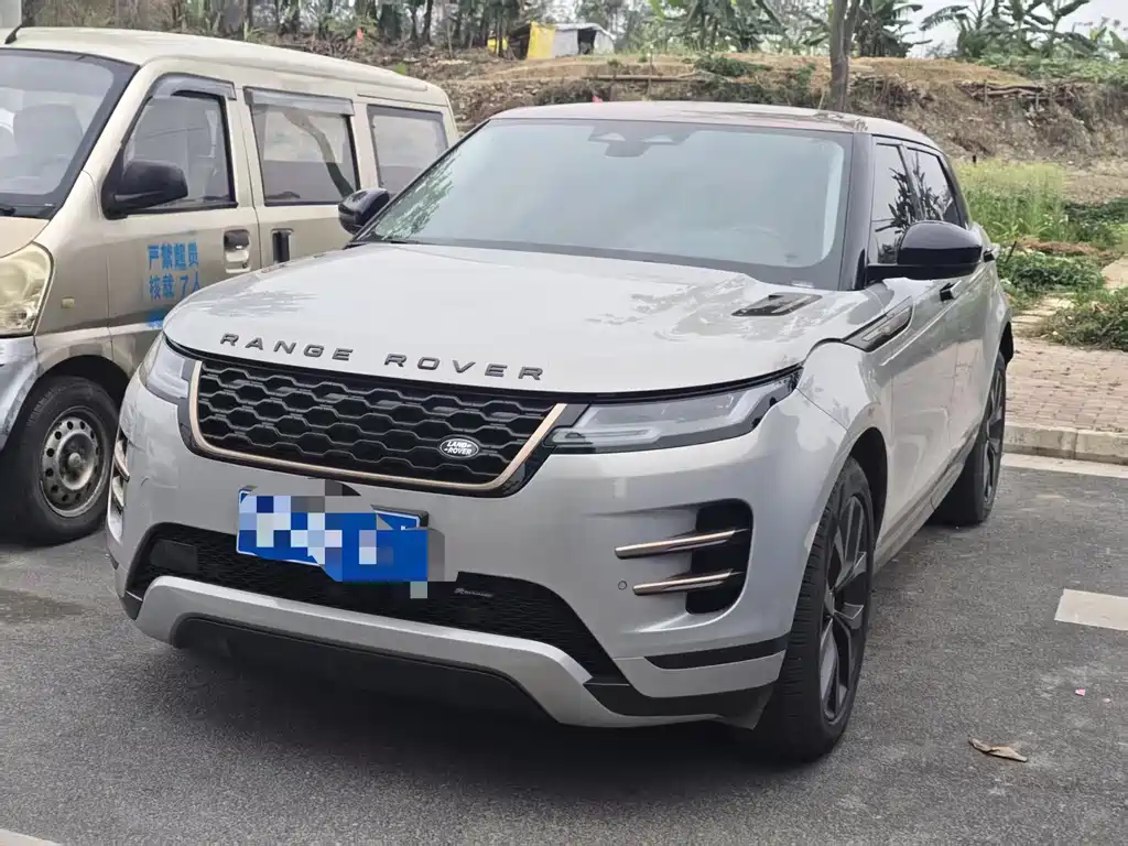 Land Rover Evoque 2023 — фото 1
