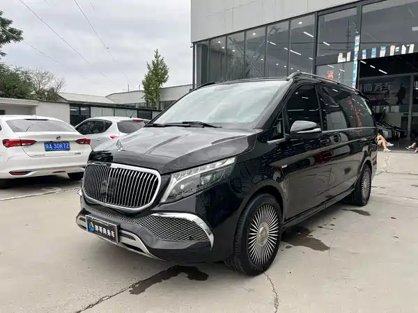 Mercedes-Benz V-Class 2023