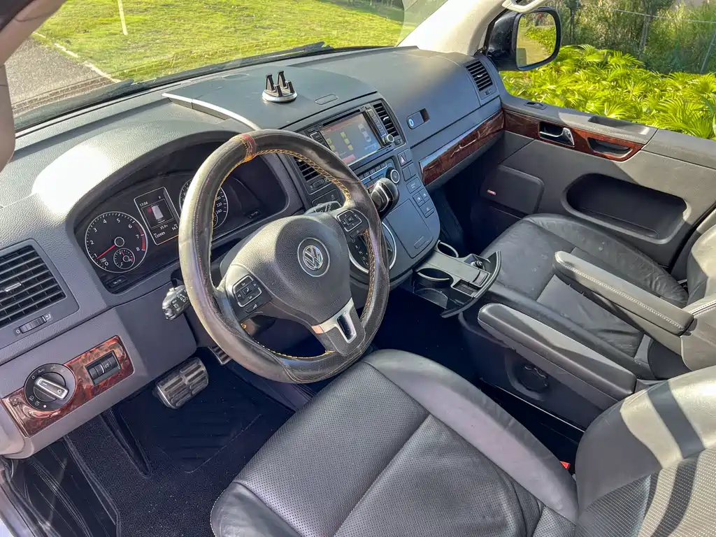 Volkswagen Multivan 2016