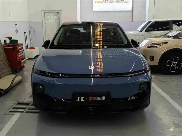 Leapmotor B01 2025