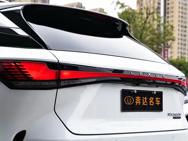 Lexus RX 2023