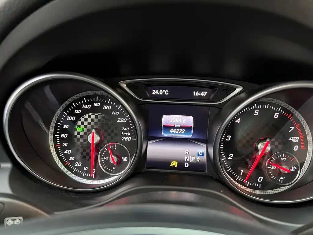 Mercedes-Benz A-Class 2017 — фото 18