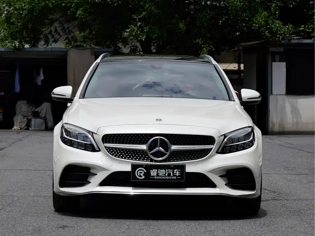 Mercedes-Benz C-Class 2021