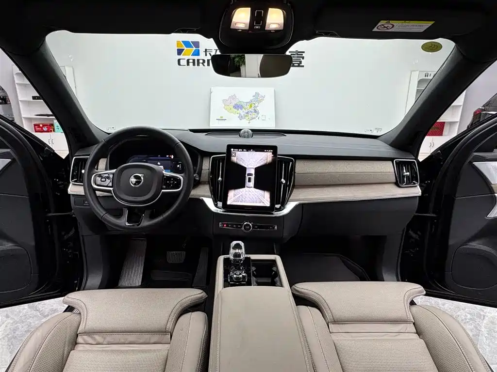 Volvo XC90 PHEV 2025 — фото 9