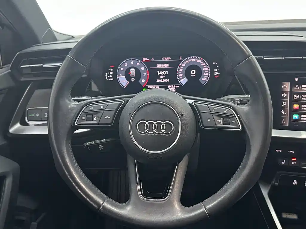 Audi A3 2022 — фото 12