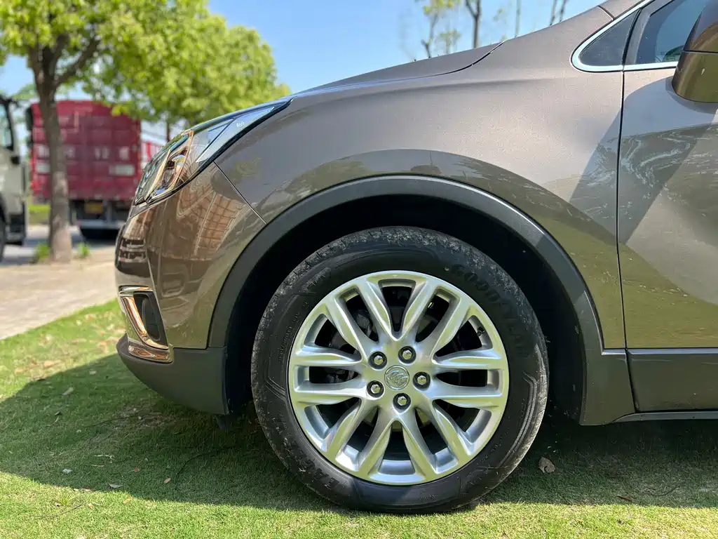 Buick Envision Plus 2018 — фото 15