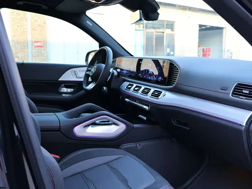 Mercedes-Benz GLE AMG 2025 — фото 14