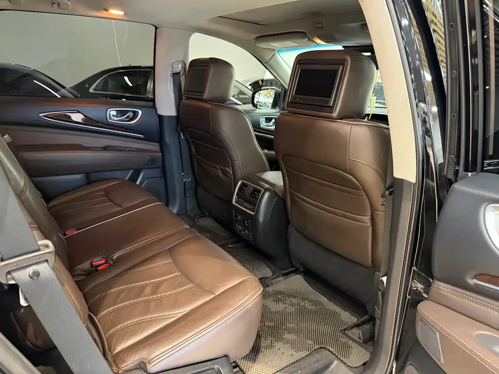 Infiniti QX60 2016 — фото 12