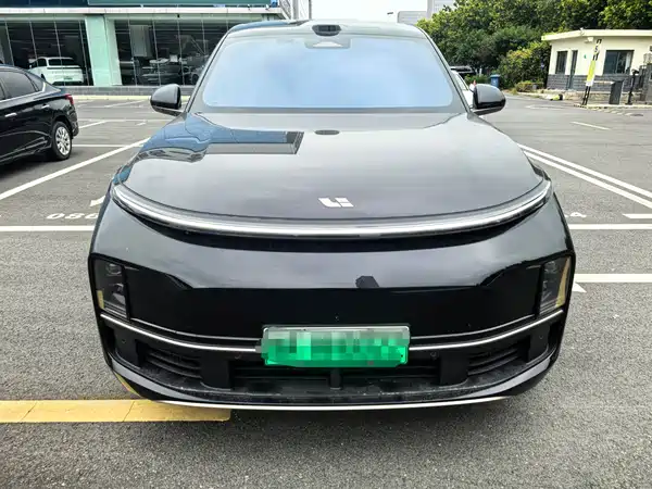 Li Auto L9 2025