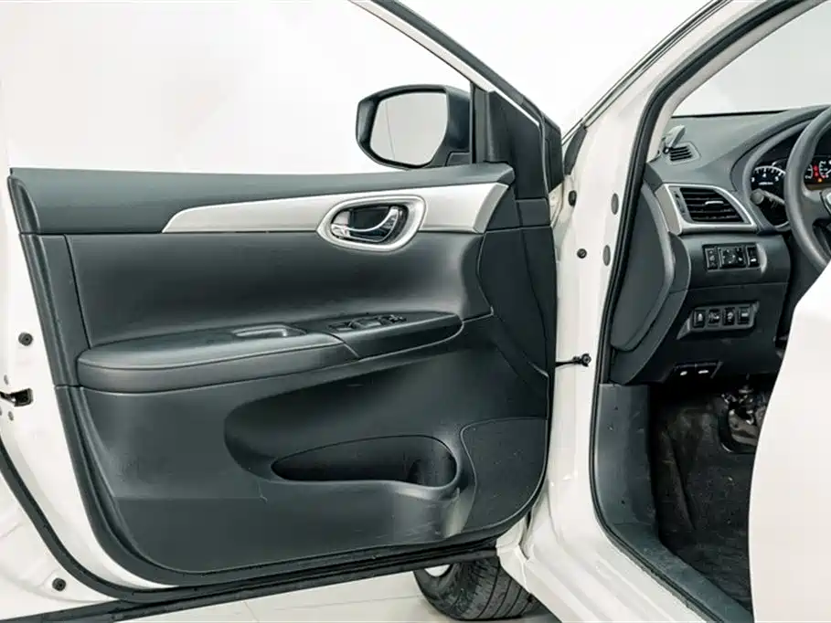 Nissan Sylphy 2021 — фото 14