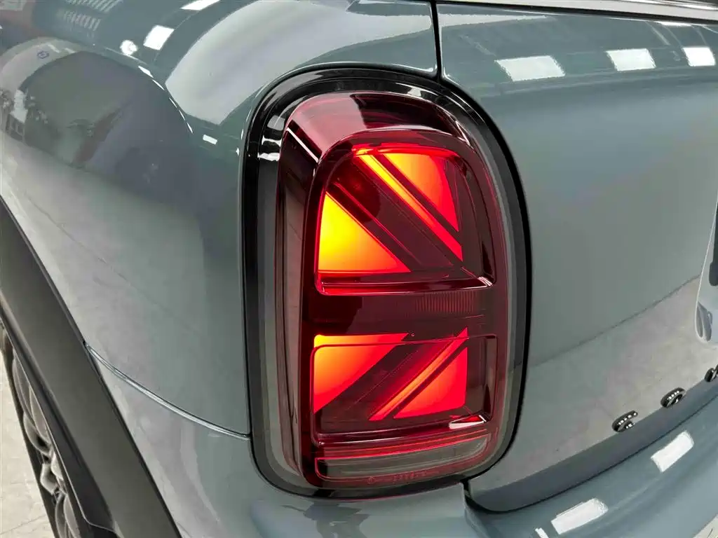 MINI Countryman 2022 — фото 19