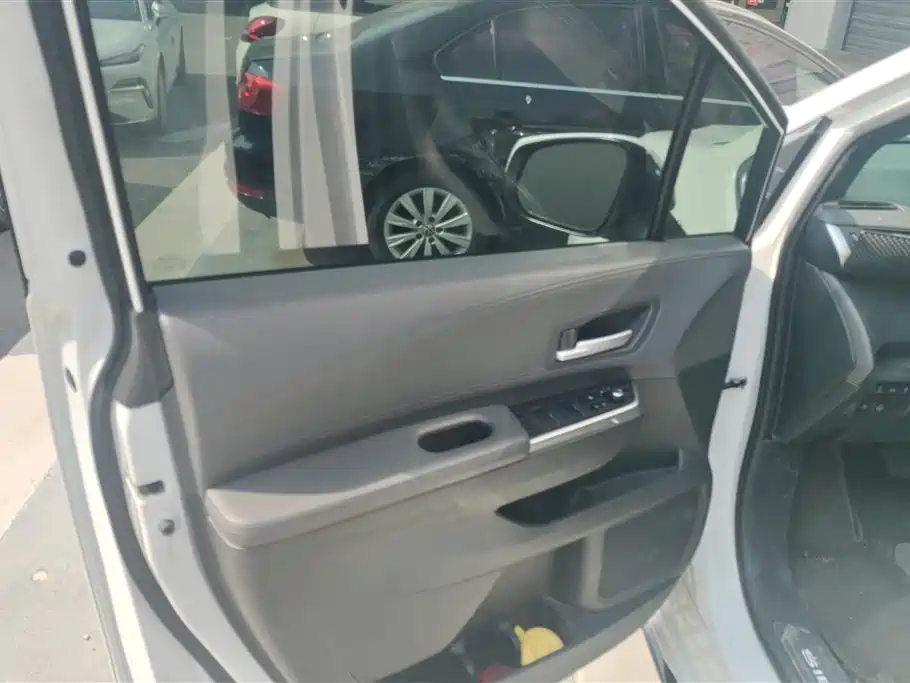 Toyota Sienna 2024