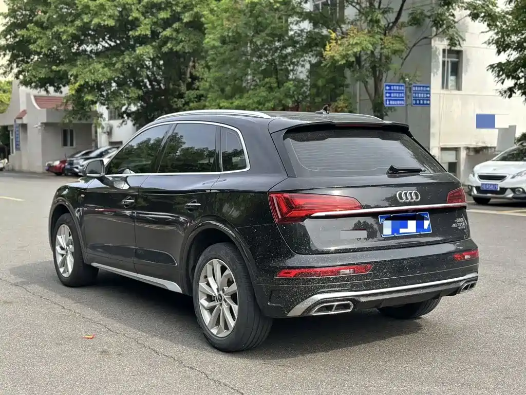 Audi Q5L 2022 — фото 4