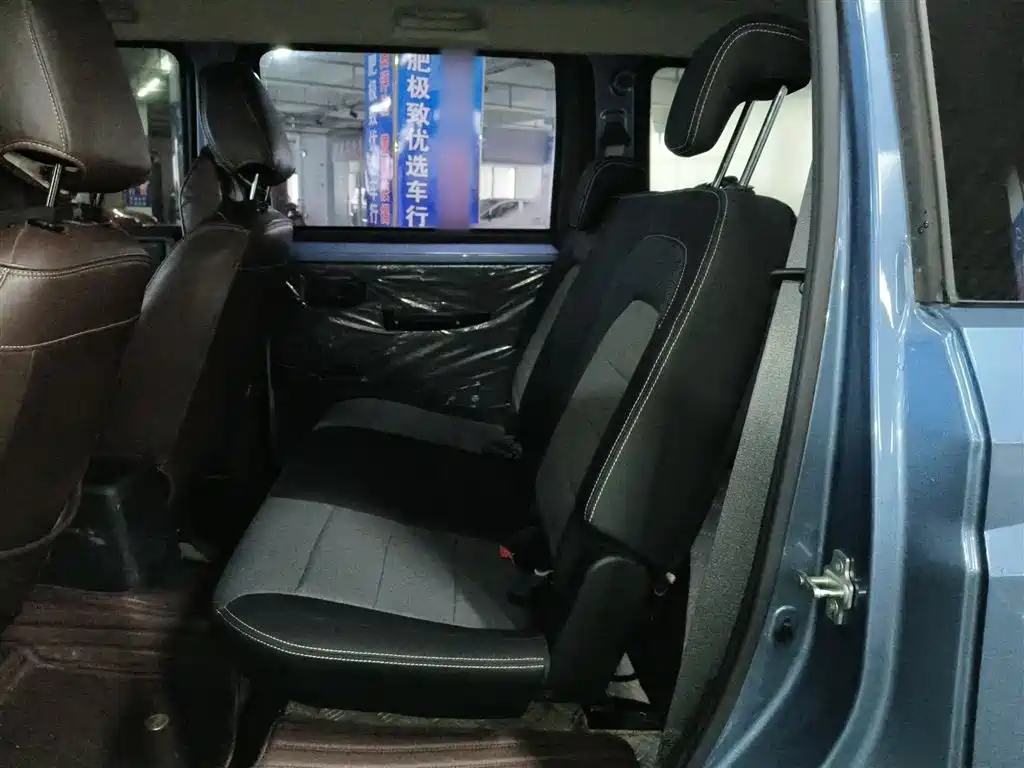 Wuling Hongguang PLUS 2023 — фото 17