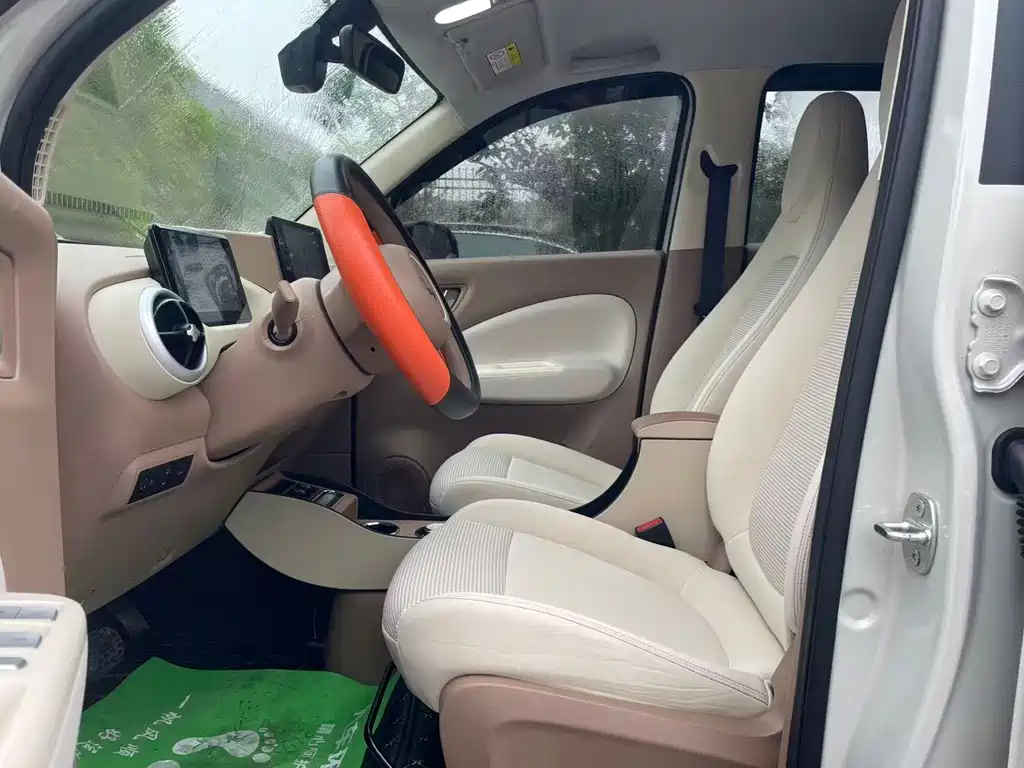 Wuling MINIEV 2025
