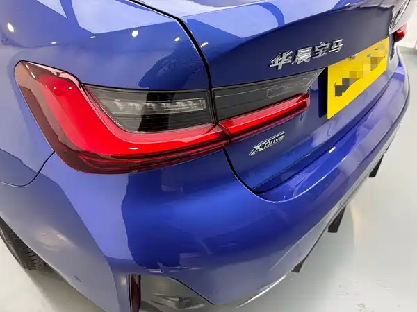 BMW 3 Series 2023