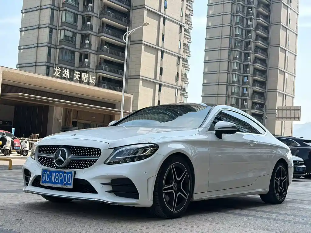 Mercedes-Benz C-Class 2019 — фото 1