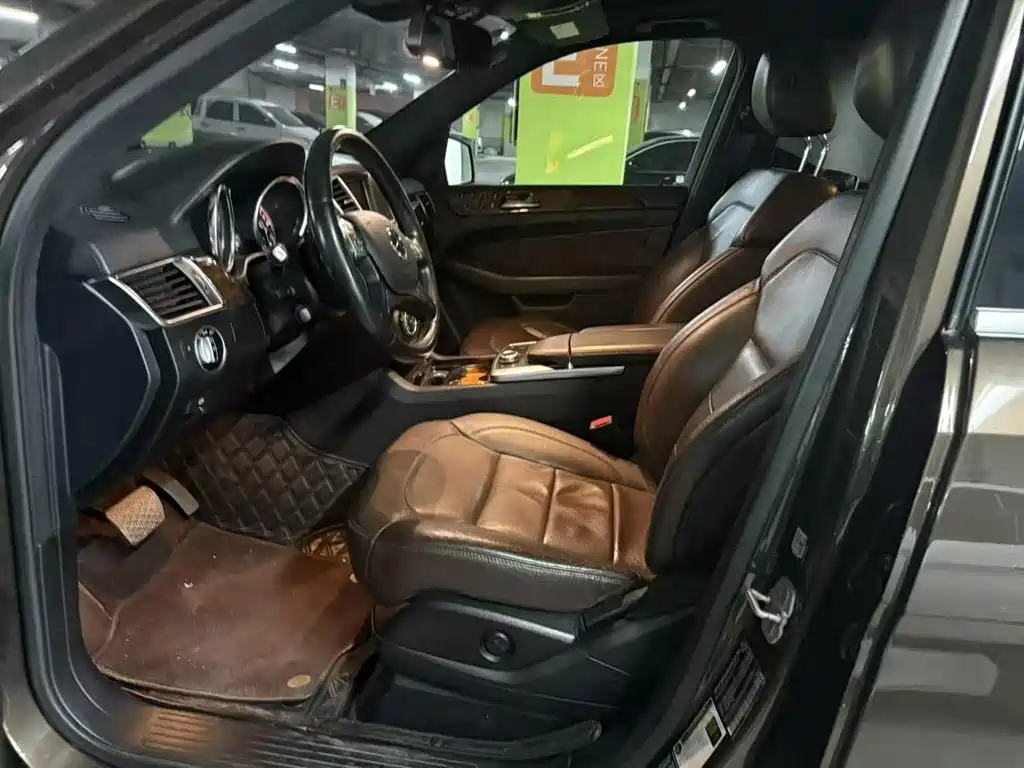 Mercedes-Benz GL-Class 2015 — фото 4