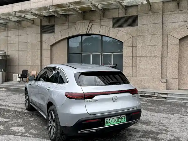 Mercedes-Benz EQC 2022